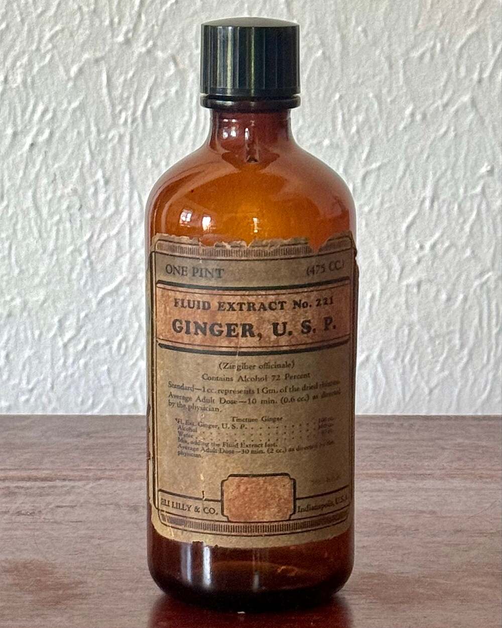 Eli Lilly Fluid Extract Ginger Pint Bottle, Empty Amber Glass Apothecary